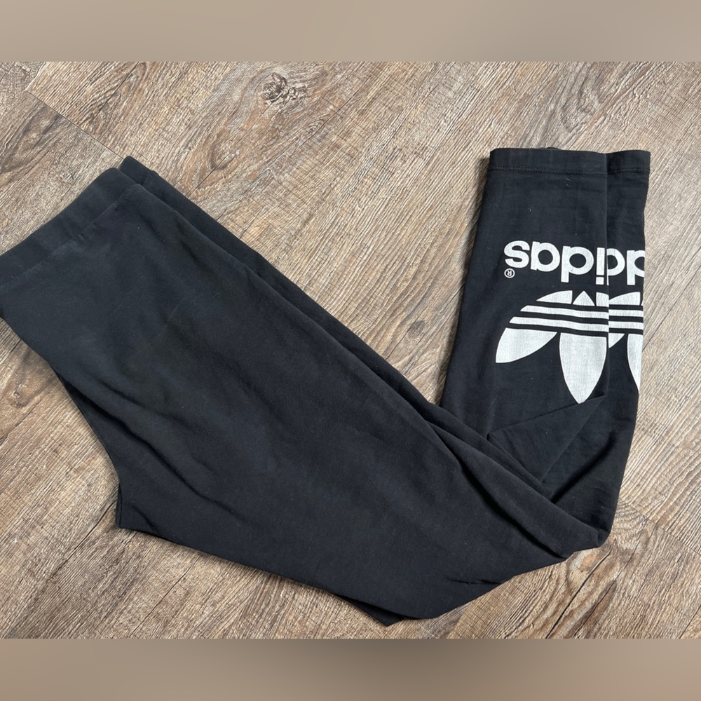 Adidas size 6 black leggings